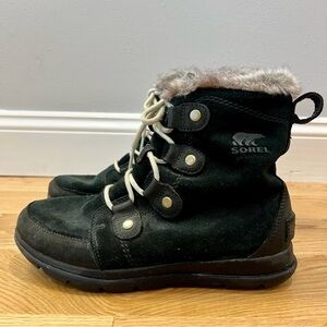 Sorel Explorer Joan Black Suede Fur Lined Waterproof Snow Boots - Size 8.5